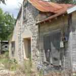 2404 CR 271.South Side Facade in Perspective from East.July 22nd.Mak(1)