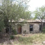 370 CR 466 Castroville - Connected rooms between original home and slave quarters