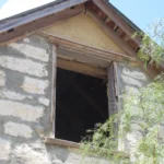 990 CR 271.Side Facade (2) Gable.July 17th.Mak(1)